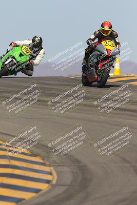 media/Oct-08-2023-CVMA (Sun) [[dbfe88ae3c]]/Race 3 Amateur Supersport Middleweight/